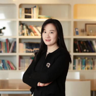 Sherry Qiu - Senior Associate